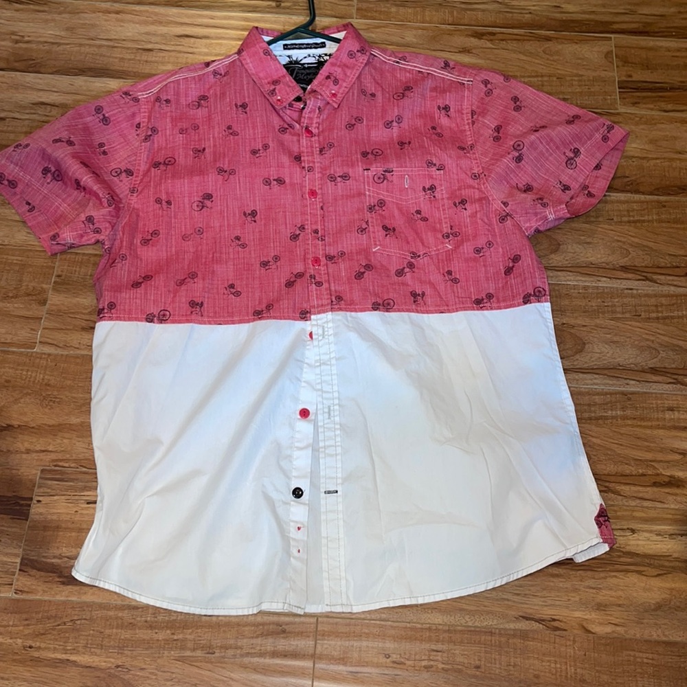 Men’s short sleeve button down shirt xl Tranquility & Mayhem Bicycle red white